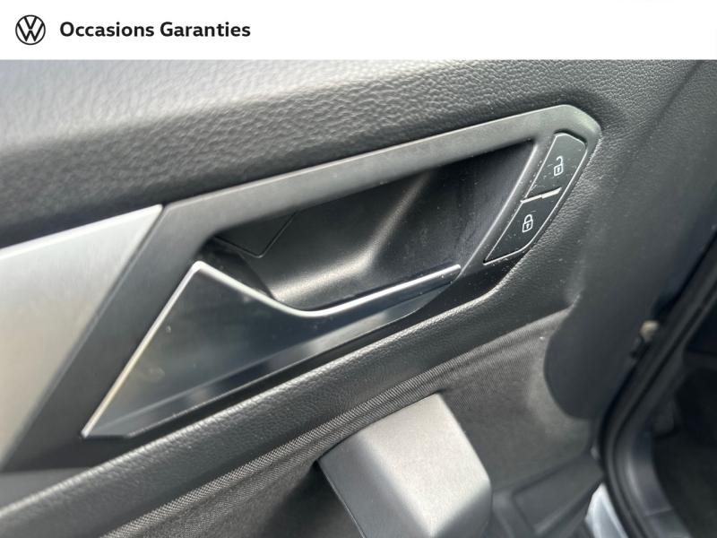 Voitures occasions VOLKSWAGEN T-ROC Life Plus Villeneuve-d'Ascq