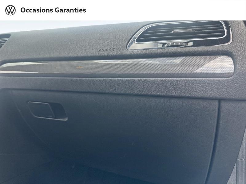 Voitures occasions VOLKSWAGEN GOLF IQ.Drive Villeneuve-d'Ascq