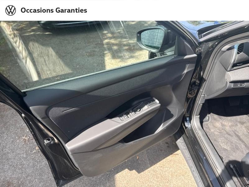 Voitures occasions VOLKSWAGEN T-ROC Life Villeneuve-d'Ascq