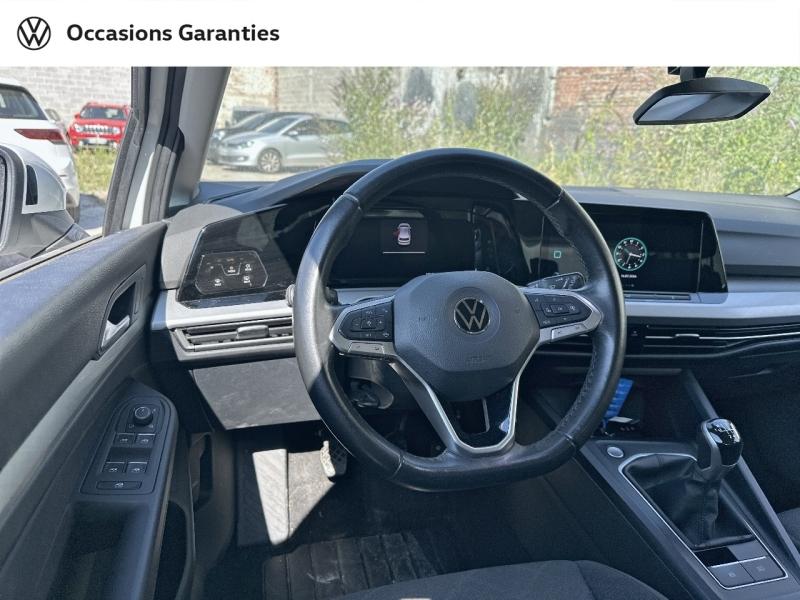 Voitures occasions VOLKSWAGEN GOLF Life Business Villeneuve-d'Ascq
