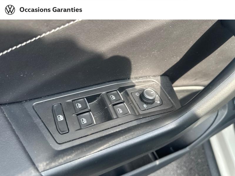 Voitures occasions VOLKSWAGEN T-ROC Style Villeneuve-d'Ascq