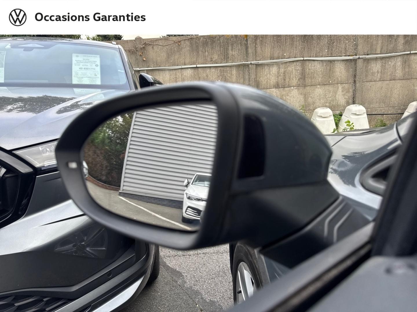 Voitures occasions VOLKSWAGEN GOLF Life Plus Villeneuve-d'Ascq