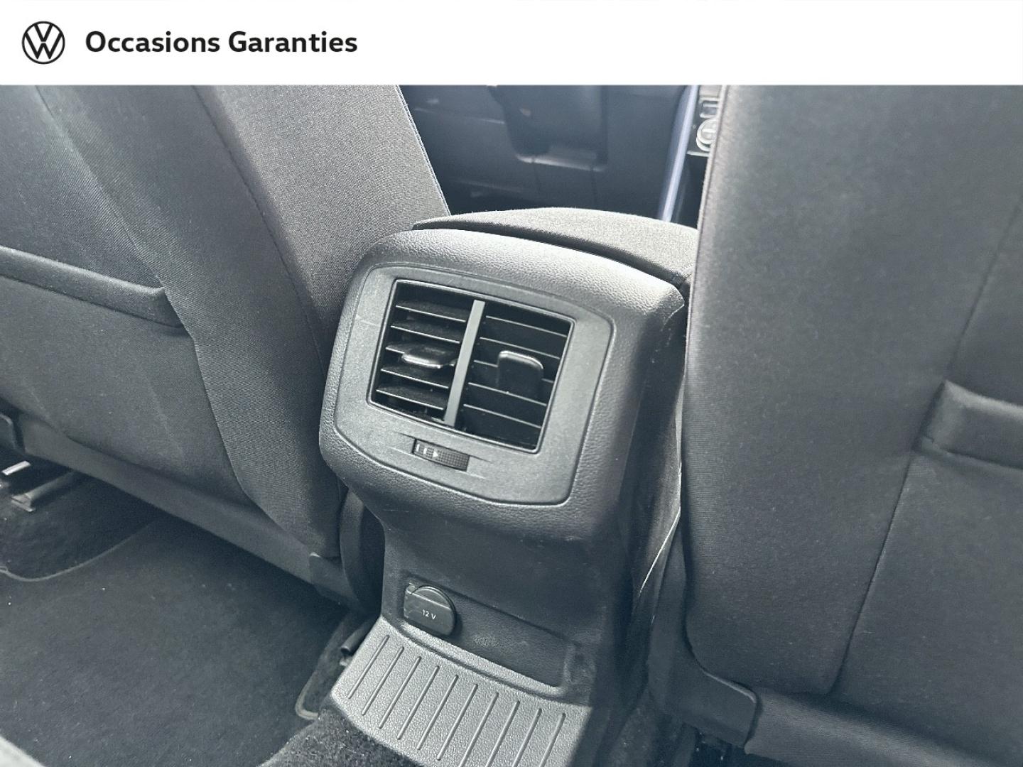 Voitures occasions VOLKSWAGEN T-ROC United Lens