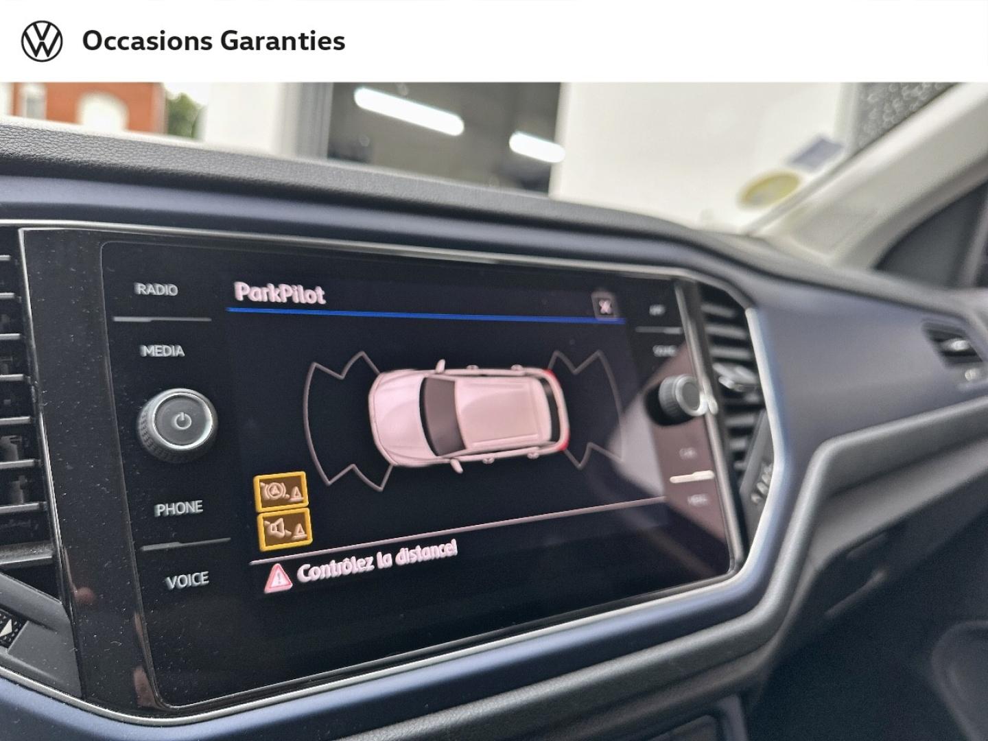 Voitures occasions VOLKSWAGEN T-ROC United Lens