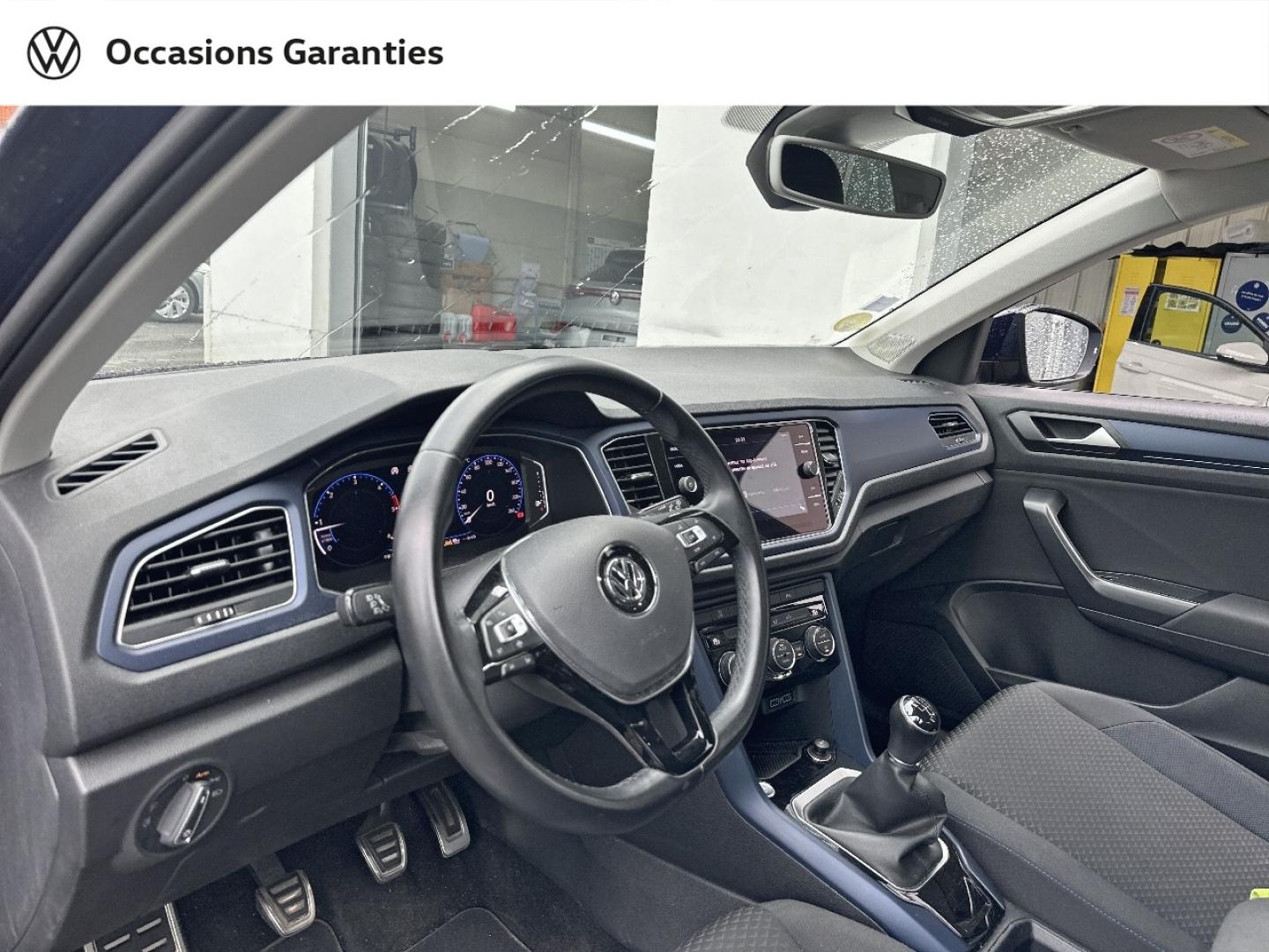 Voitures occasions VOLKSWAGEN T-ROC United Lens
