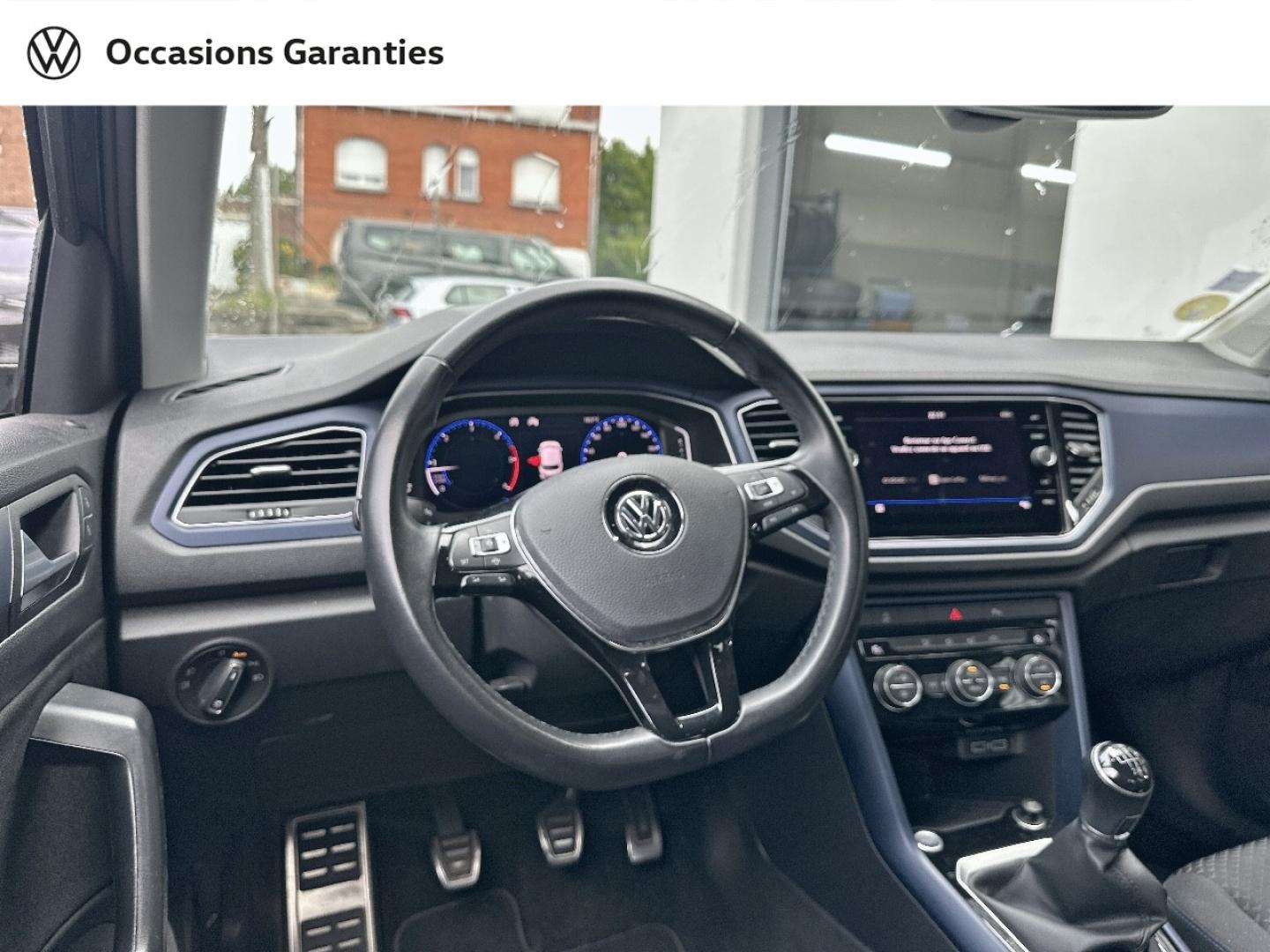 Voitures occasions VOLKSWAGEN T-ROC United Lens