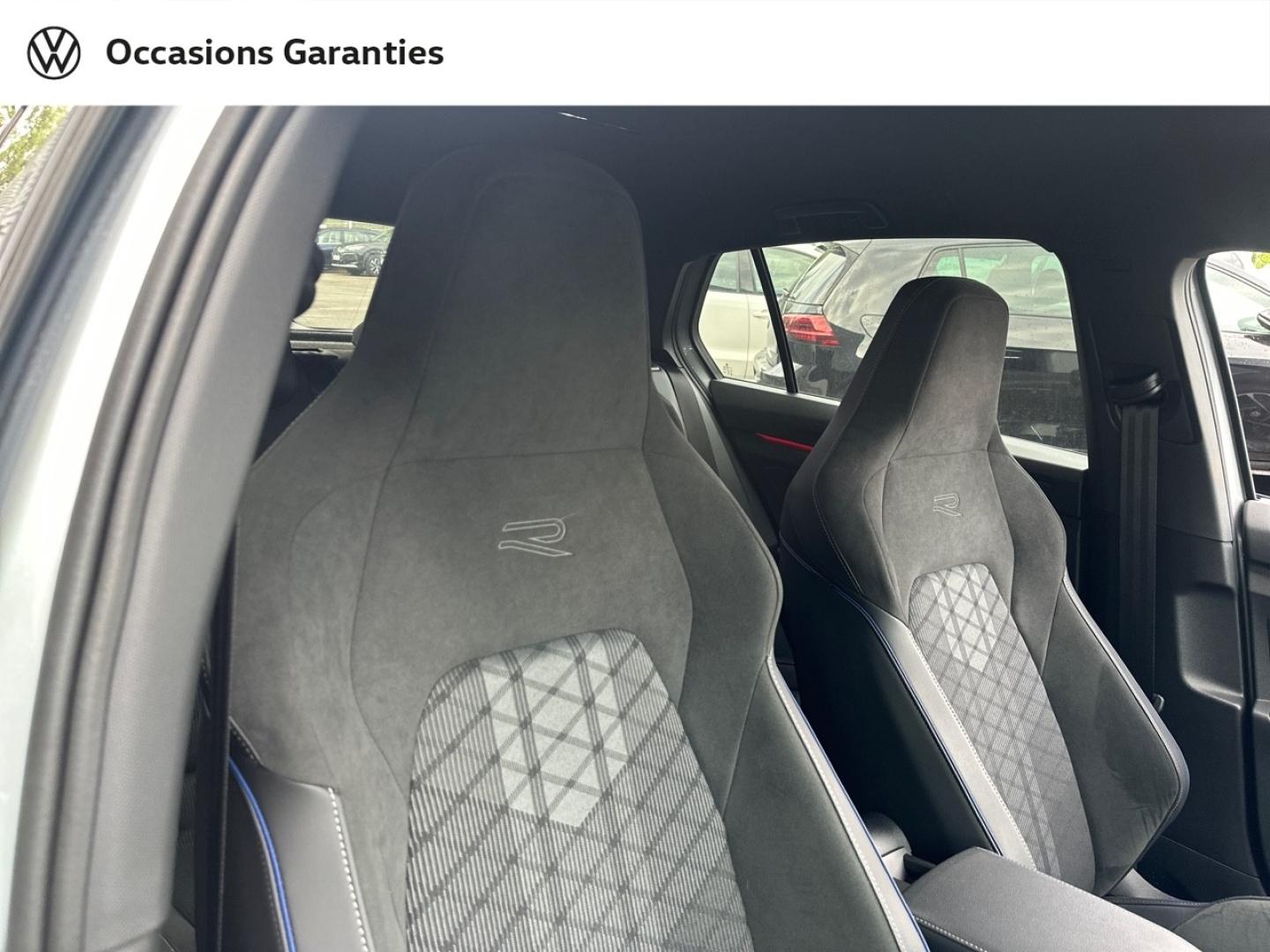 Voitures occasions VOLKSWAGEN GOLF R-Line Edition Lens
