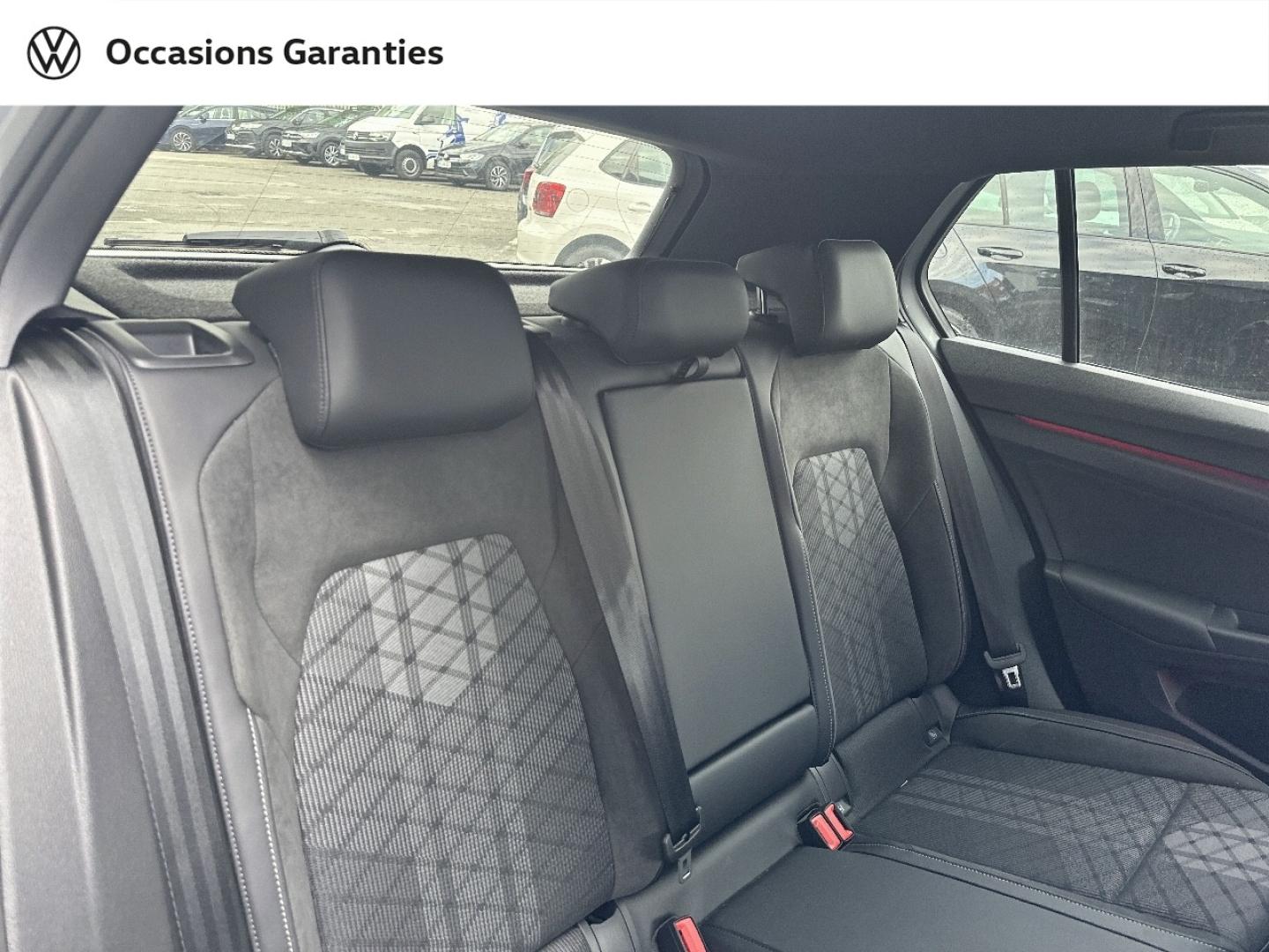 Voitures occasions VOLKSWAGEN GOLF R-Line Edition Lens
