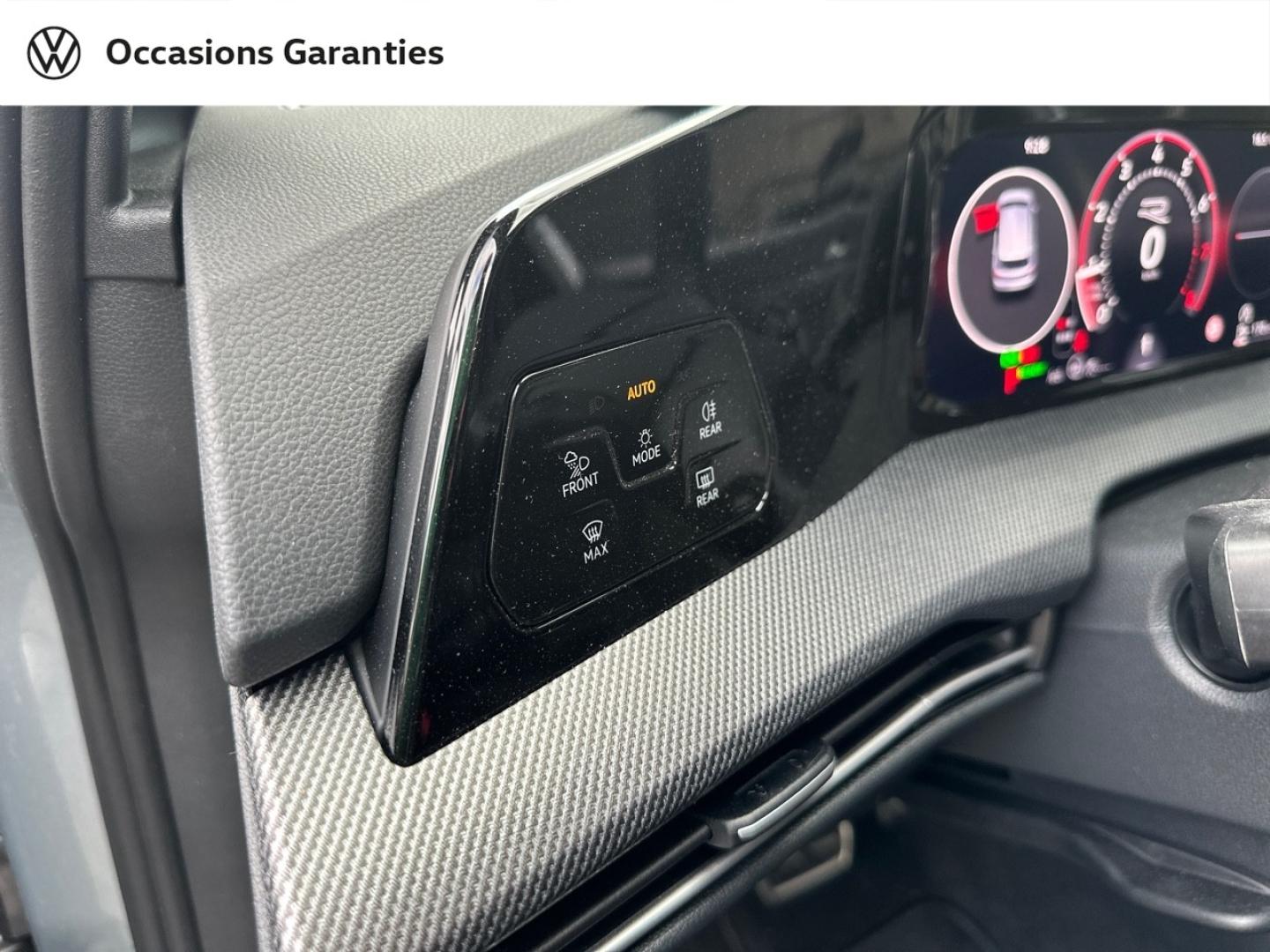 Voitures occasions VOLKSWAGEN GOLF R-Line Edition Villeneuve-d'Ascq