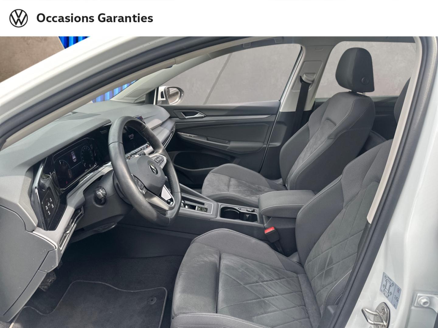 Voitures occasions VOLKSWAGEN GOLF Style Villeneuve-d'Ascq
