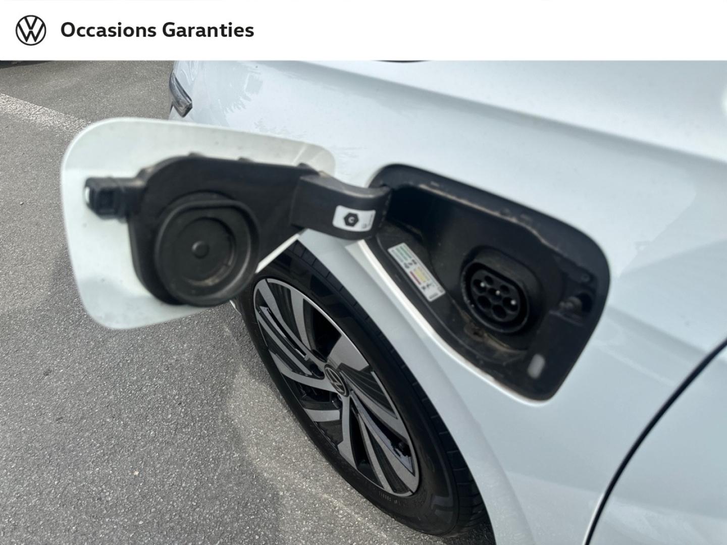 Voitures occasions VOLKSWAGEN GOLF Style Lens