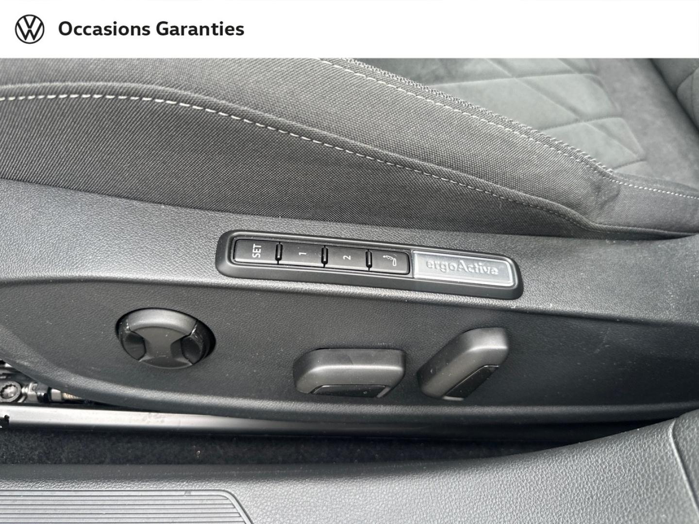 Voitures occasions VOLKSWAGEN GOLF Style Villeneuve-d'Ascq