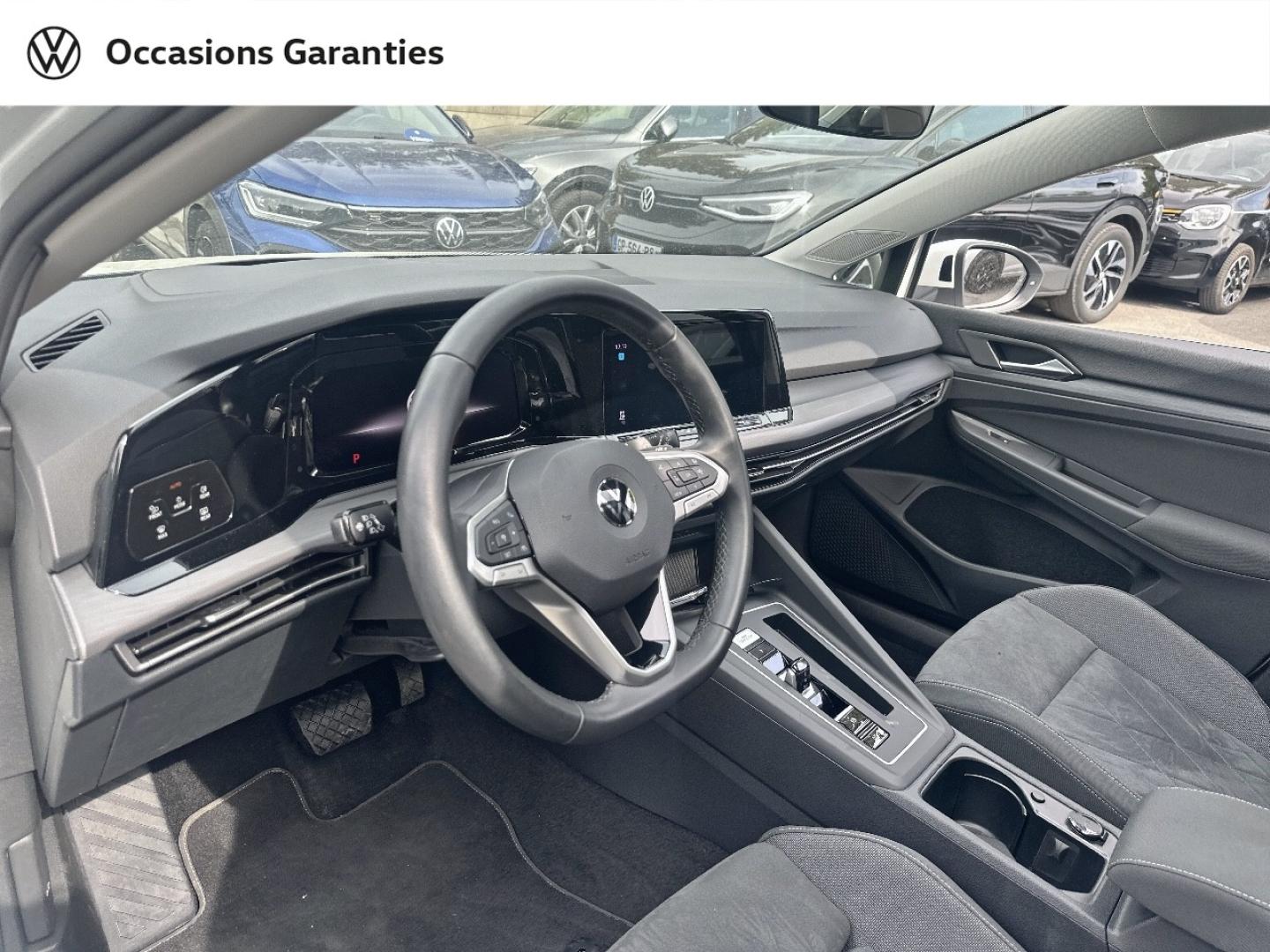 Voitures occasions VOLKSWAGEN GOLF Style Villeneuve-d'Ascq