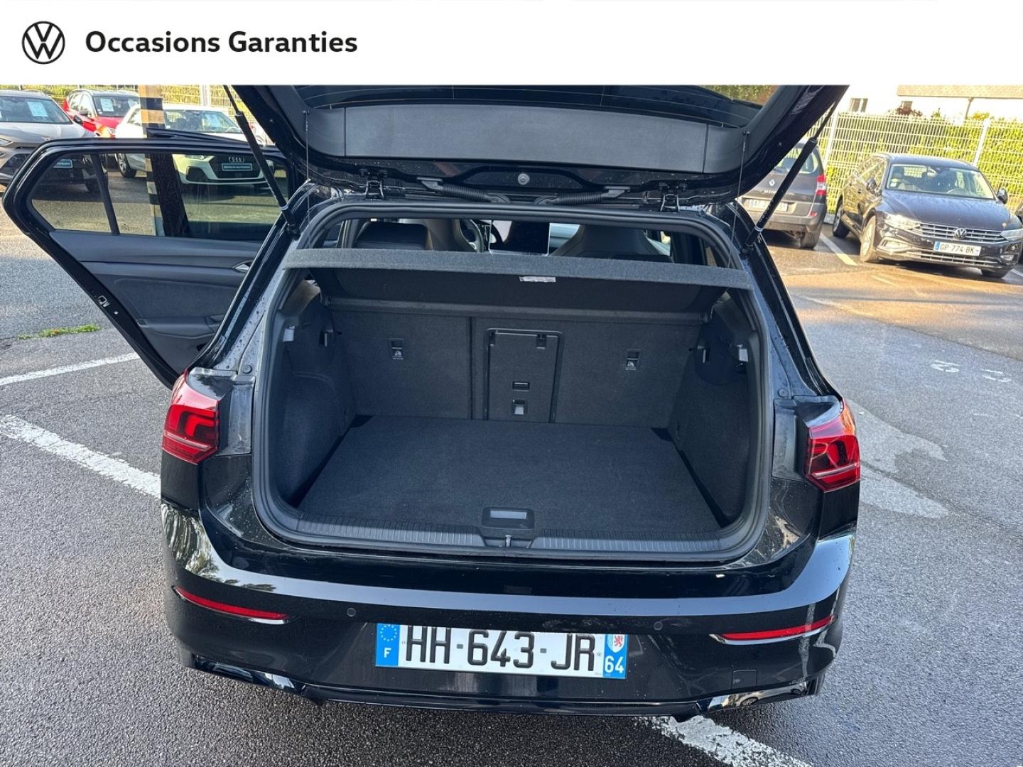 Voitures occasions VOLKSWAGEN GOLF R-Line Edition Lens