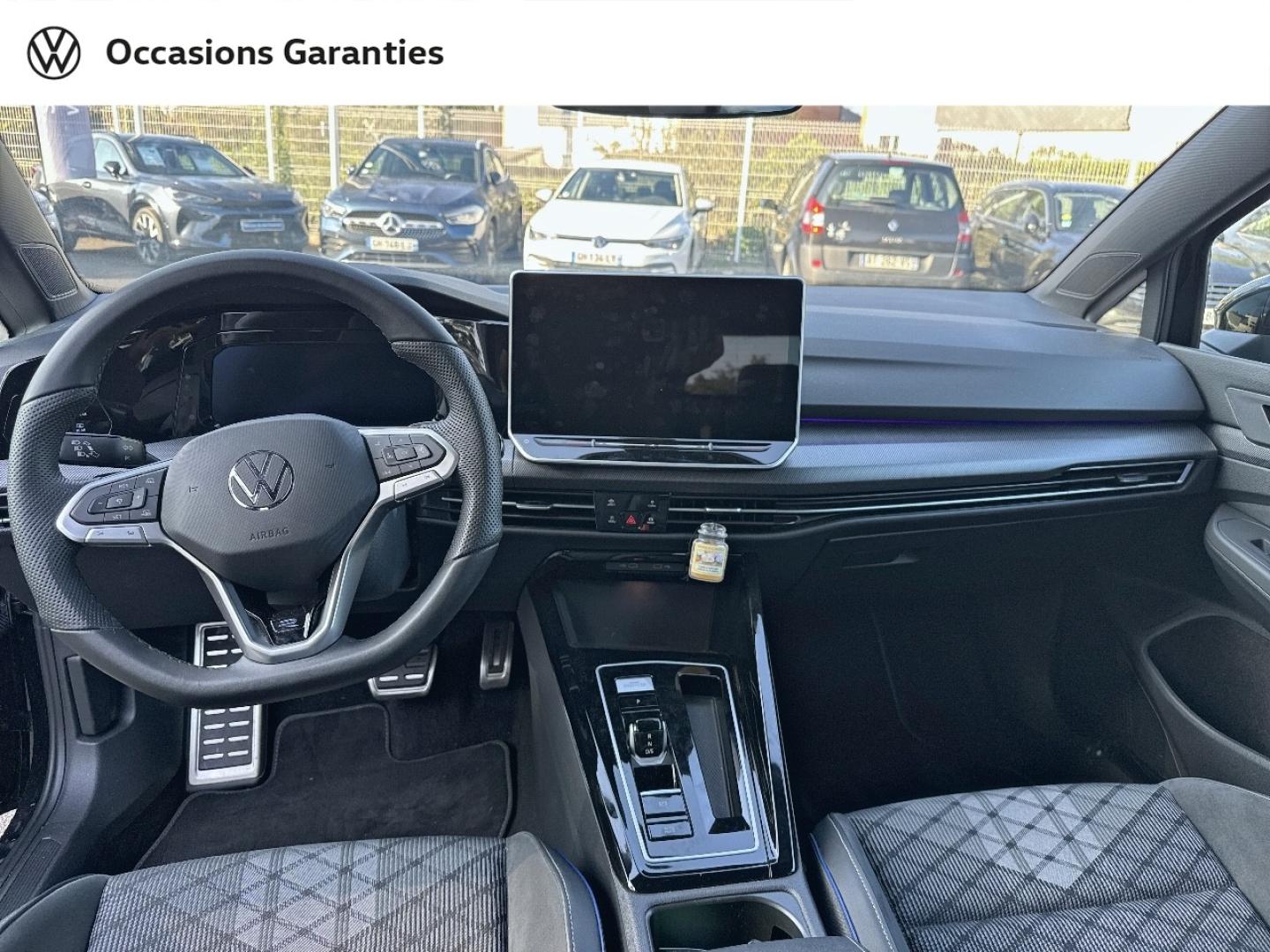 Voitures occasions VOLKSWAGEN GOLF R-Line Edition Lens
