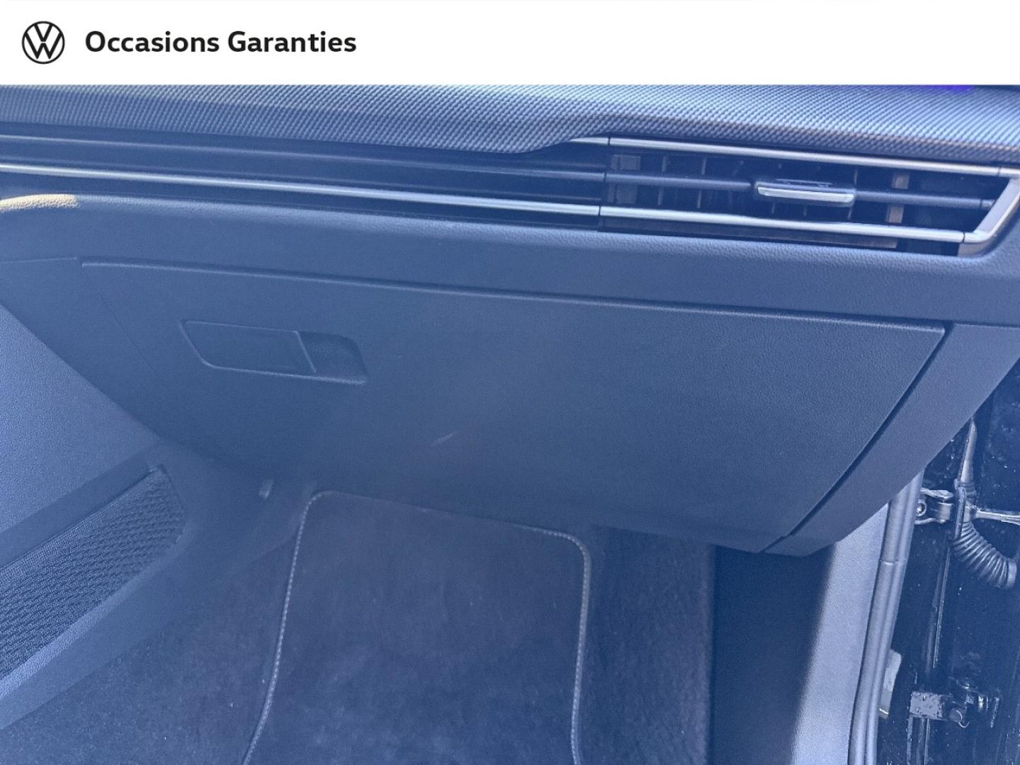 Voitures occasions VOLKSWAGEN GOLF R-Line Edition Lens