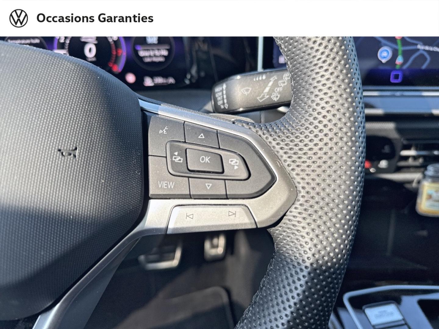 Voitures occasions VOLKSWAGEN GOLF R-Line Edition Lens