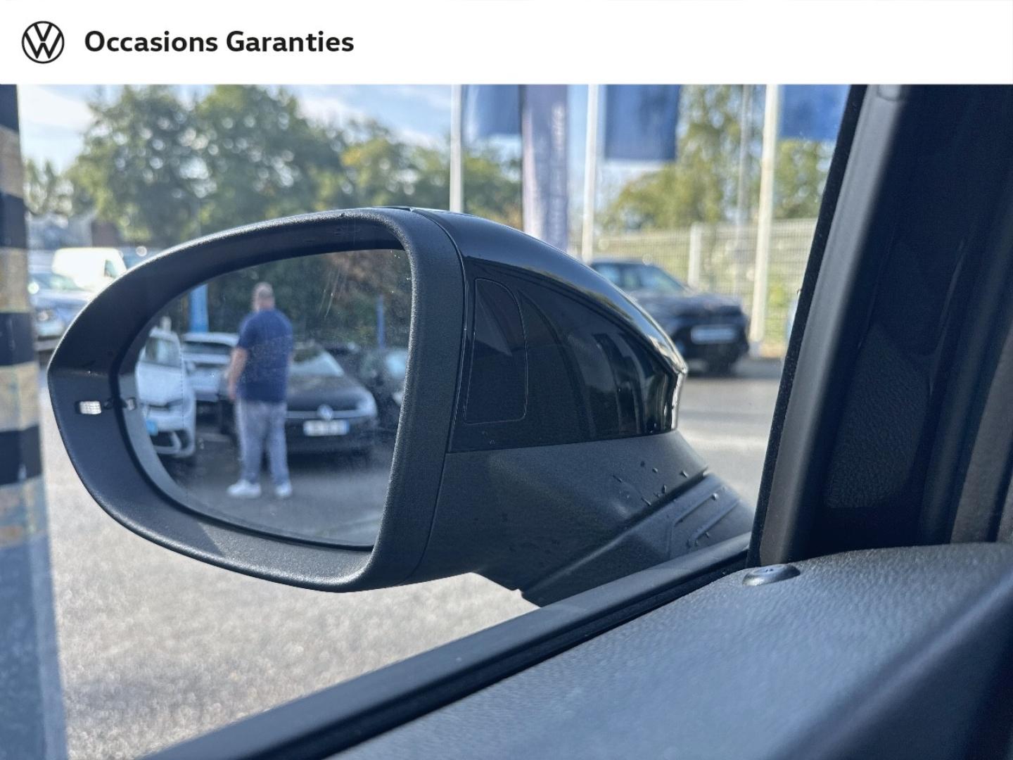 Voitures occasions VOLKSWAGEN GOLF R-Line Edition Lens