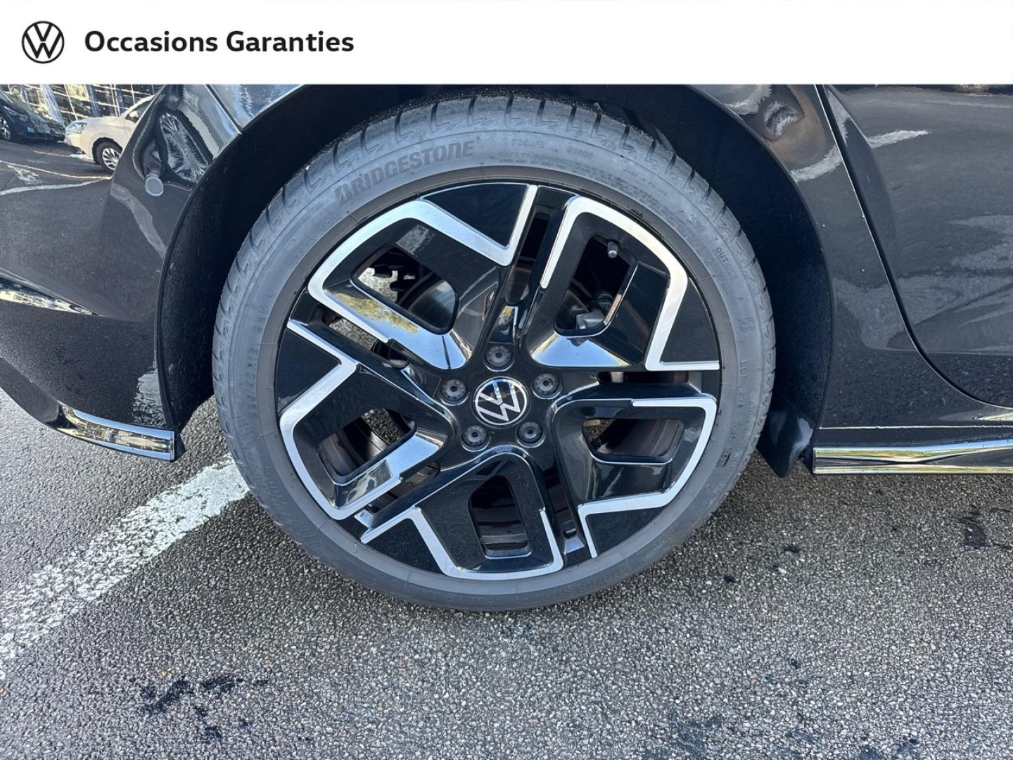 Voitures occasions VOLKSWAGEN GOLF R-Line Edition Lens