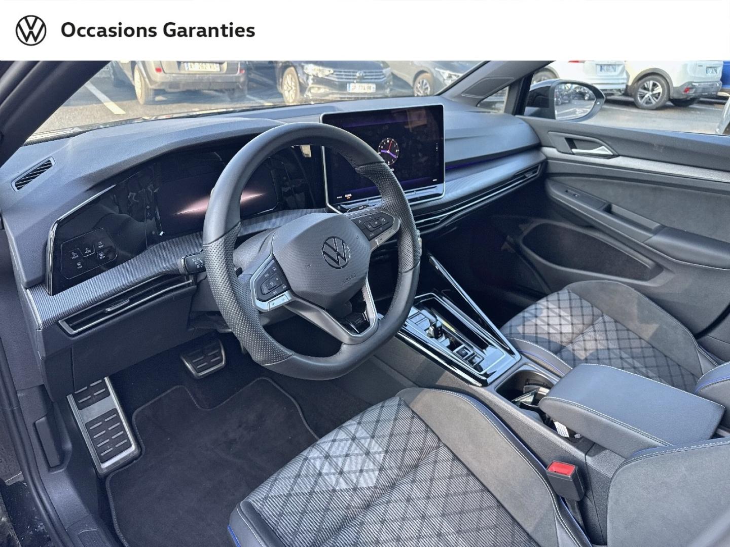 Voitures occasions VOLKSWAGEN GOLF R-Line Edition Lens
