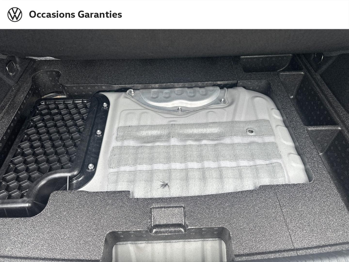Voitures occasions VOLKSWAGEN GOLF Style Lens