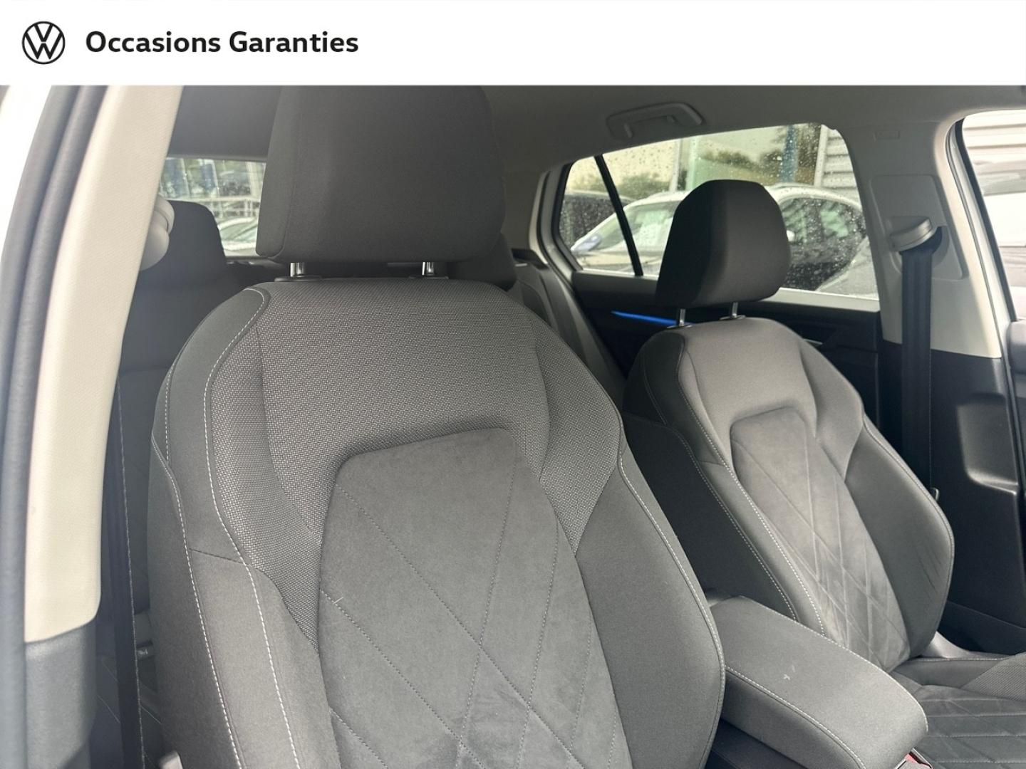 Voitures occasions VOLKSWAGEN GOLF Style Villeneuve-d'Ascq