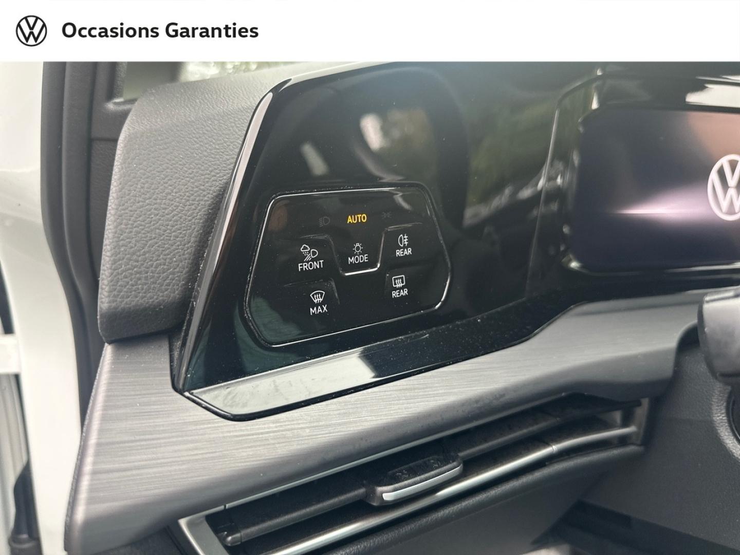 Voitures occasions VOLKSWAGEN GOLF Style Villeneuve-d'Ascq