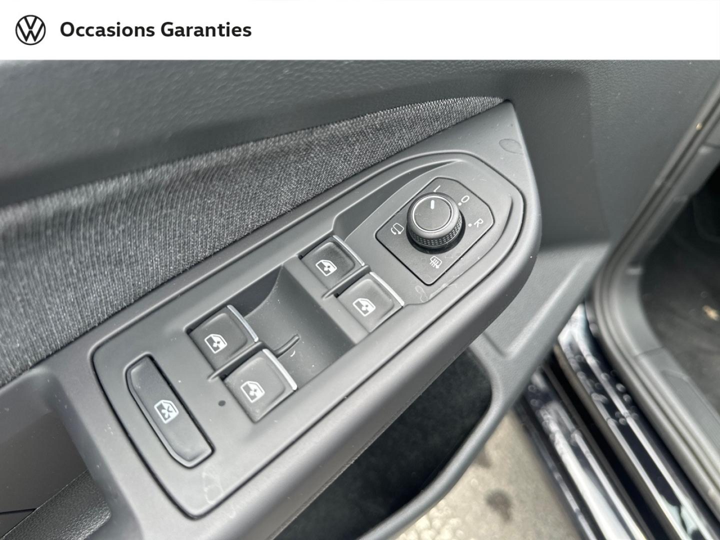 Voitures occasions VOLKSWAGEN GOLF MATCH Villeneuve-d'Ascq