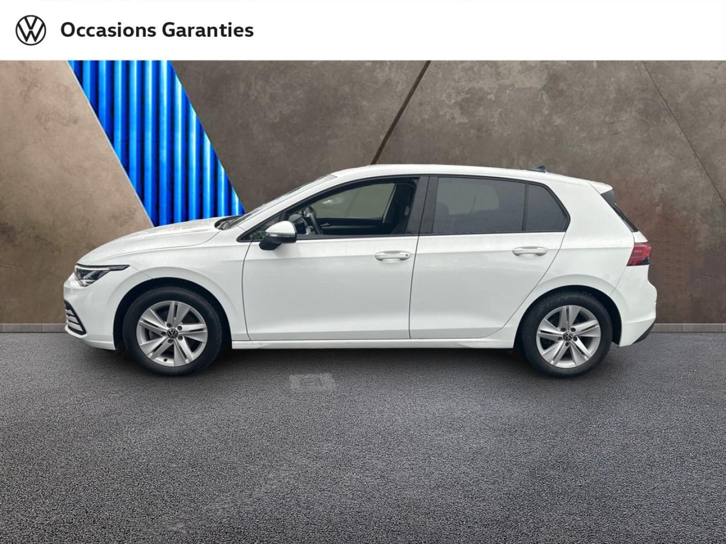 Voitures occasions VOLKSWAGEN GOLF Life Villeneuve-d'Ascq