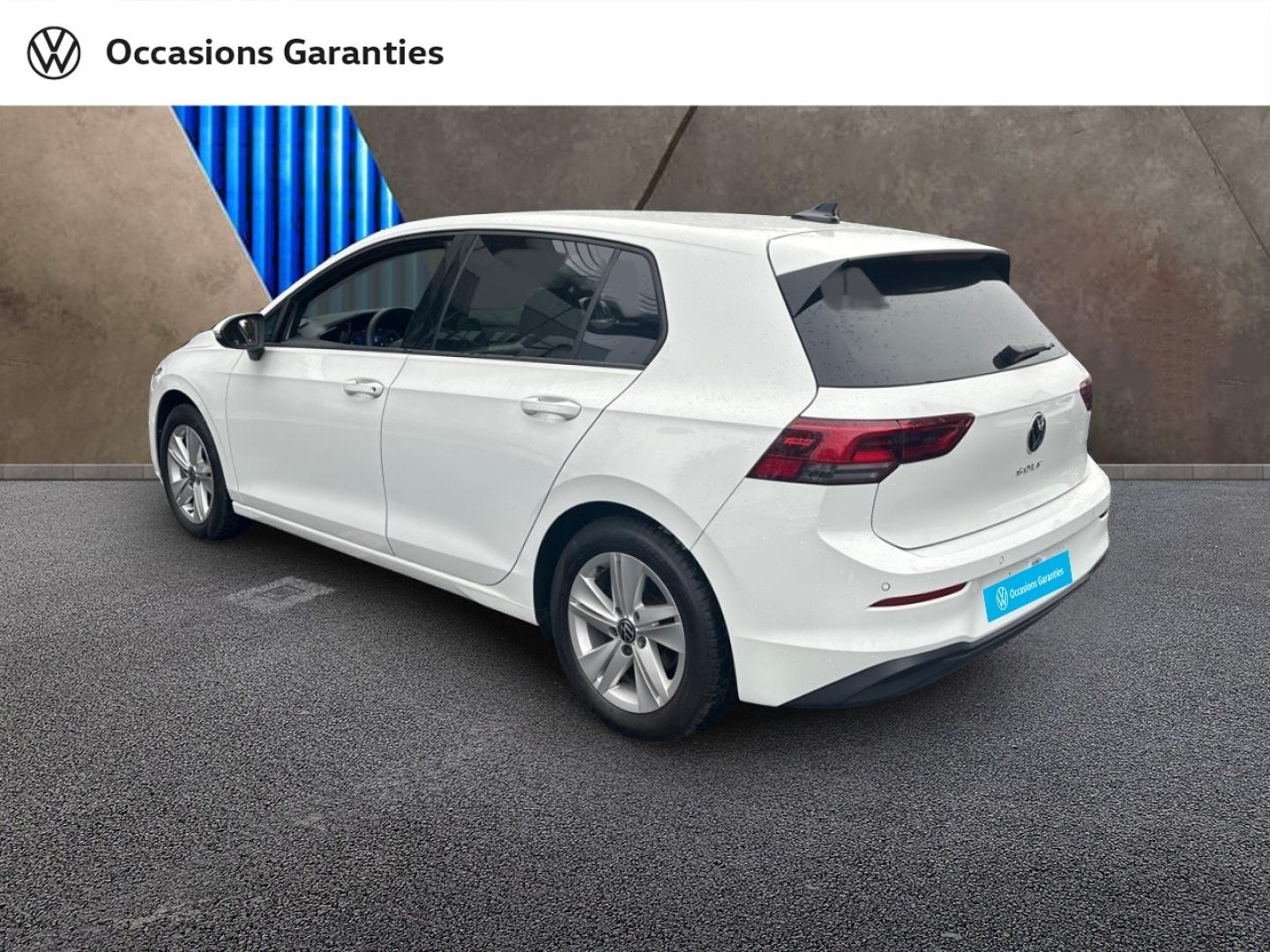 Voitures occasions VOLKSWAGEN GOLF Life Villeneuve-d'Ascq