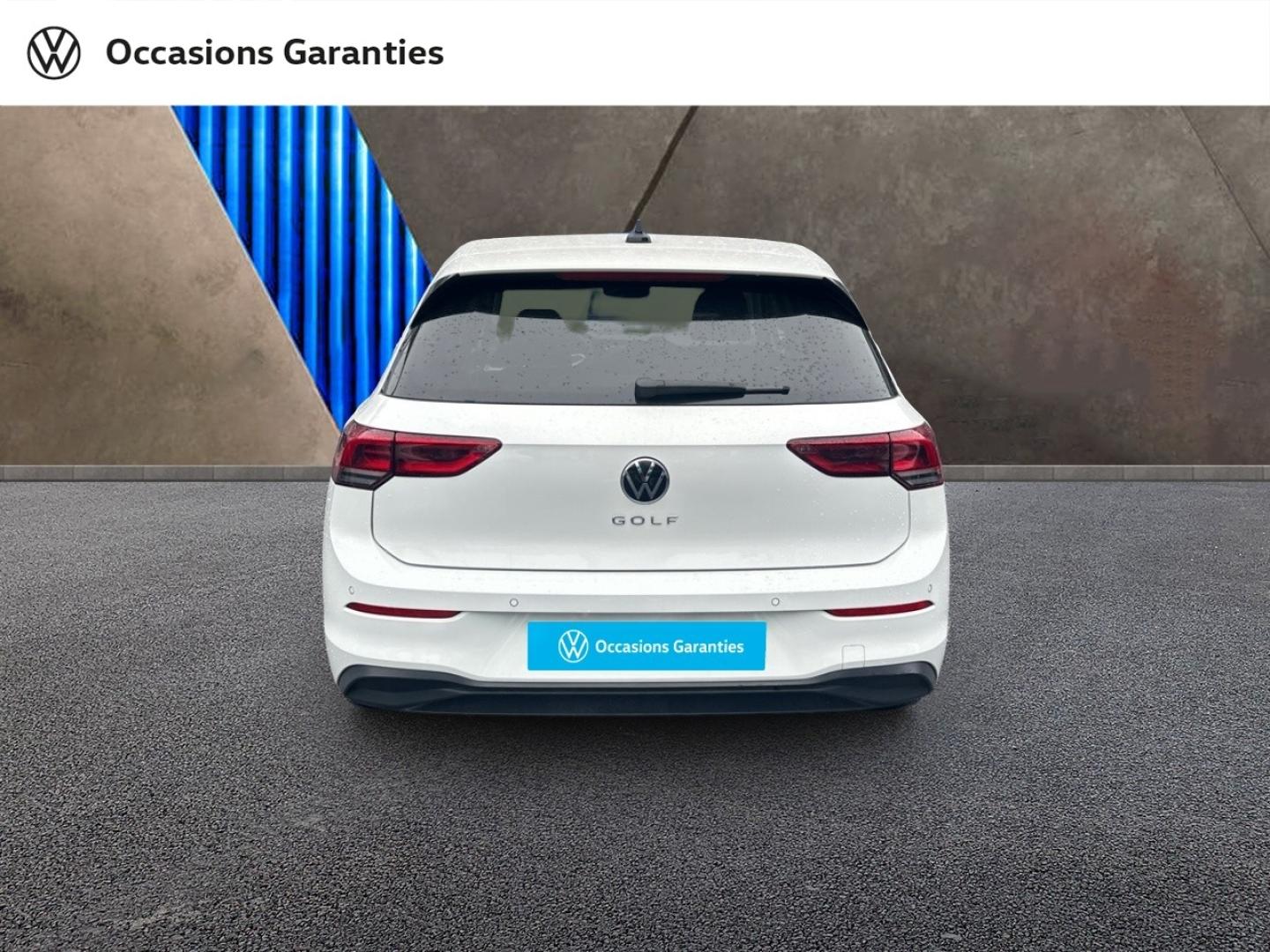 Voitures occasions VOLKSWAGEN GOLF Life Villeneuve-d'Ascq
