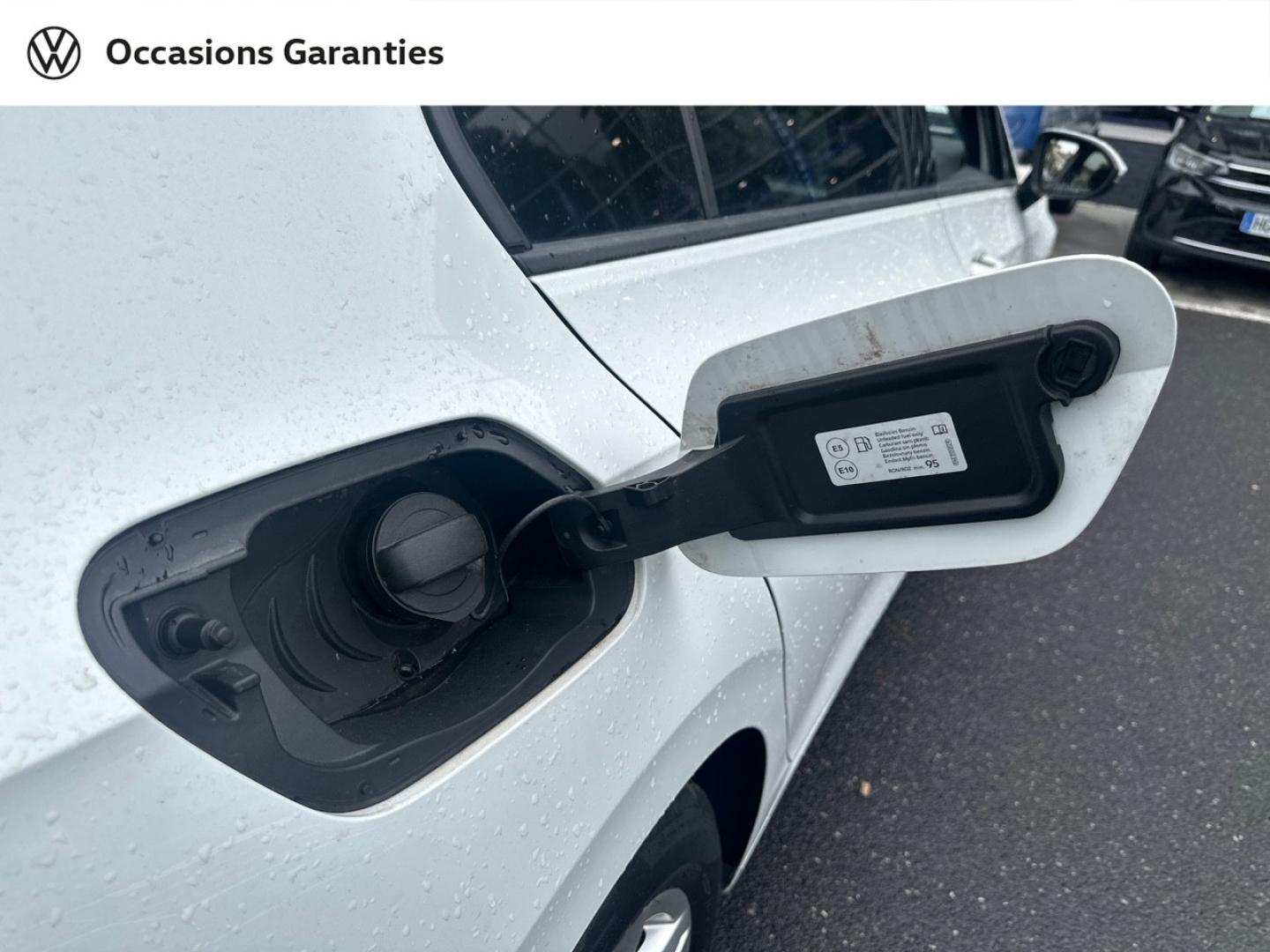 Voitures occasions VOLKSWAGEN GOLF Life Villeneuve-d'Ascq