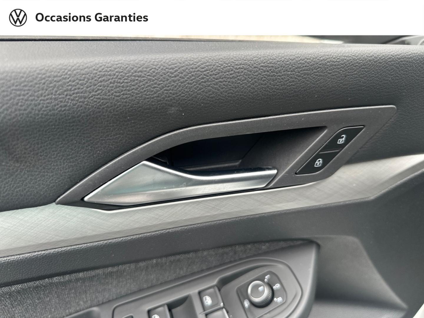 Voitures occasions VOLKSWAGEN GOLF Life Villeneuve-d'Ascq
