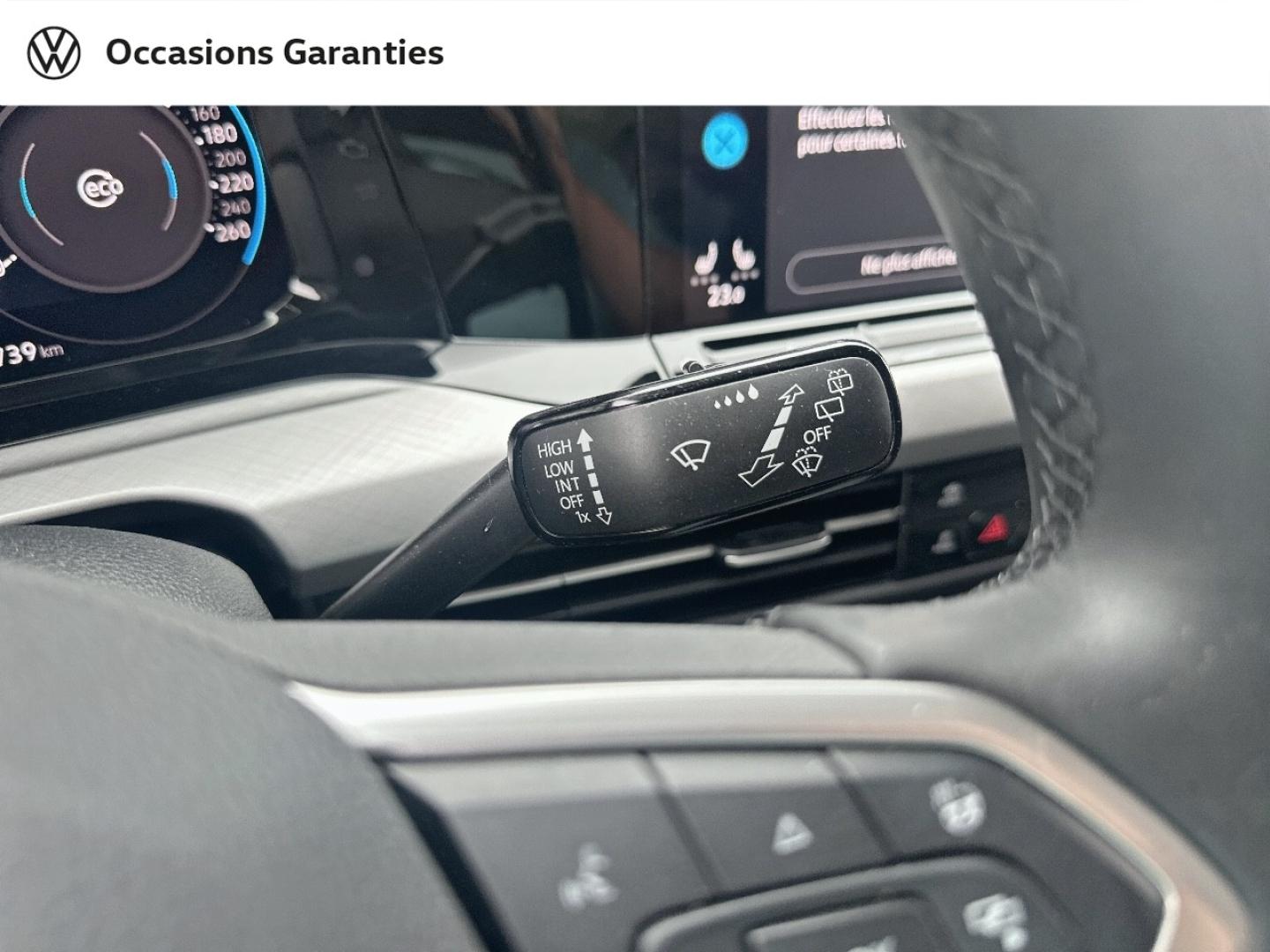 Voitures occasions VOLKSWAGEN GOLF Life Villeneuve-d'Ascq