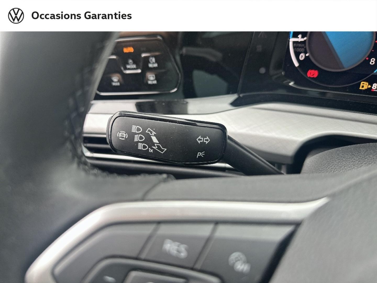 Voitures occasions VOLKSWAGEN GOLF Life Villeneuve-d'Ascq