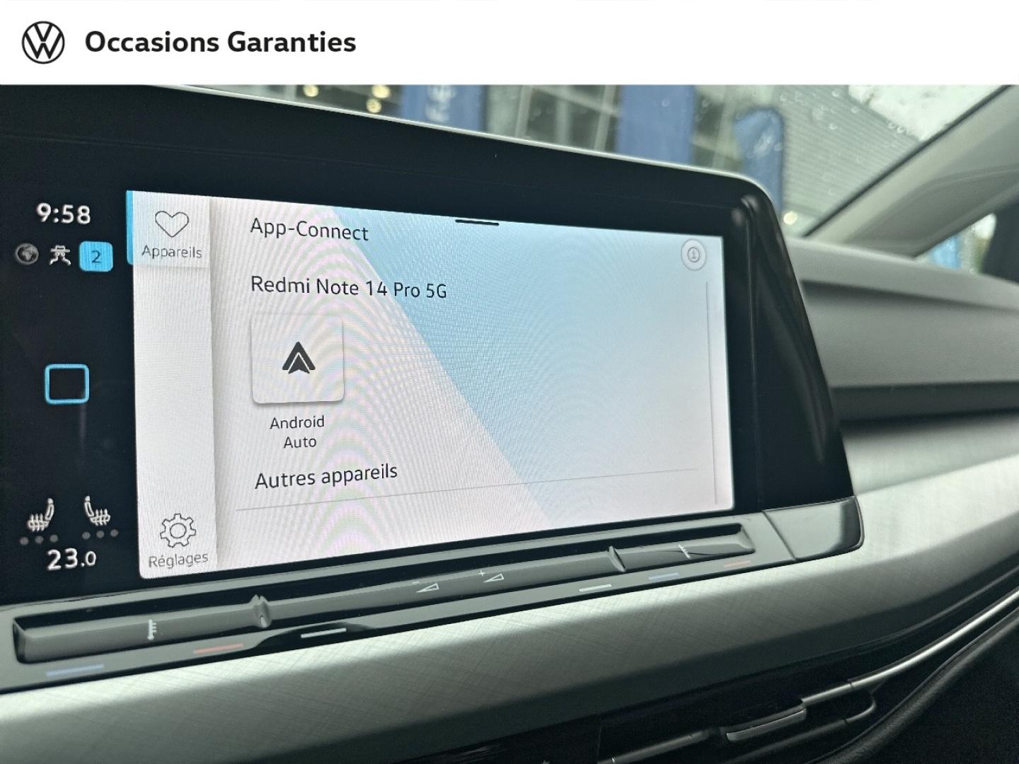 Voitures occasions VOLKSWAGEN GOLF Life Lens
