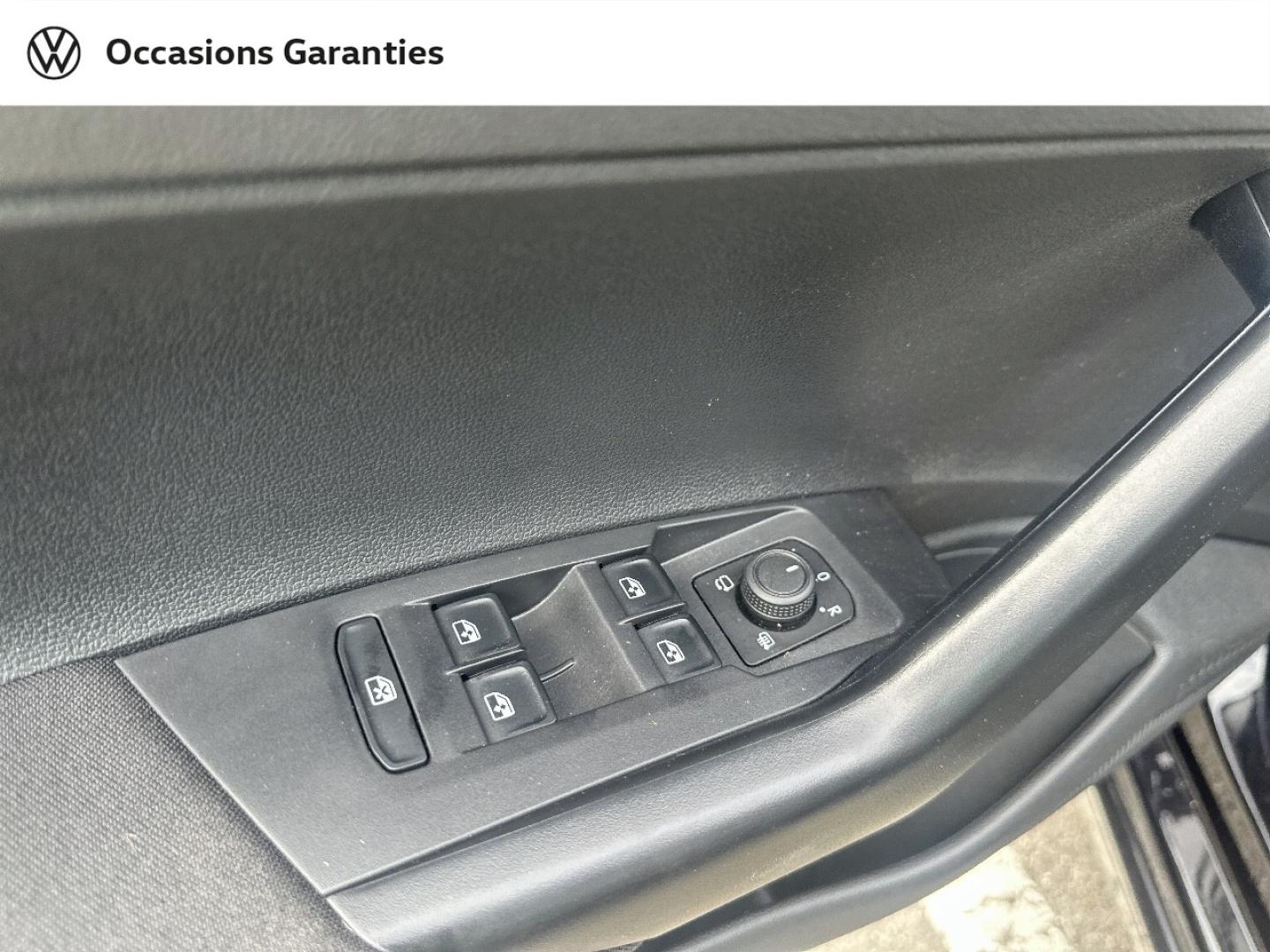 Voitures occasions VOLKSWAGEN POLO VW Edition Villeneuve-d'Ascq