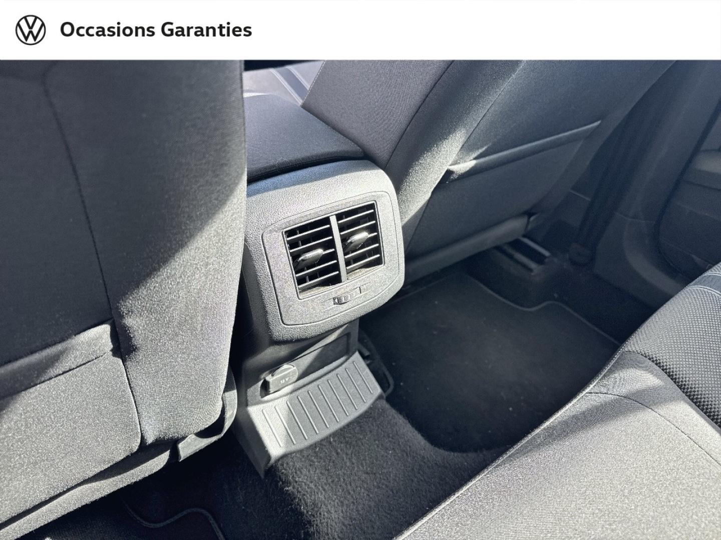 Voitures occasions VOLKSWAGEN T-ROC Lounge Villeneuve-d'Ascq