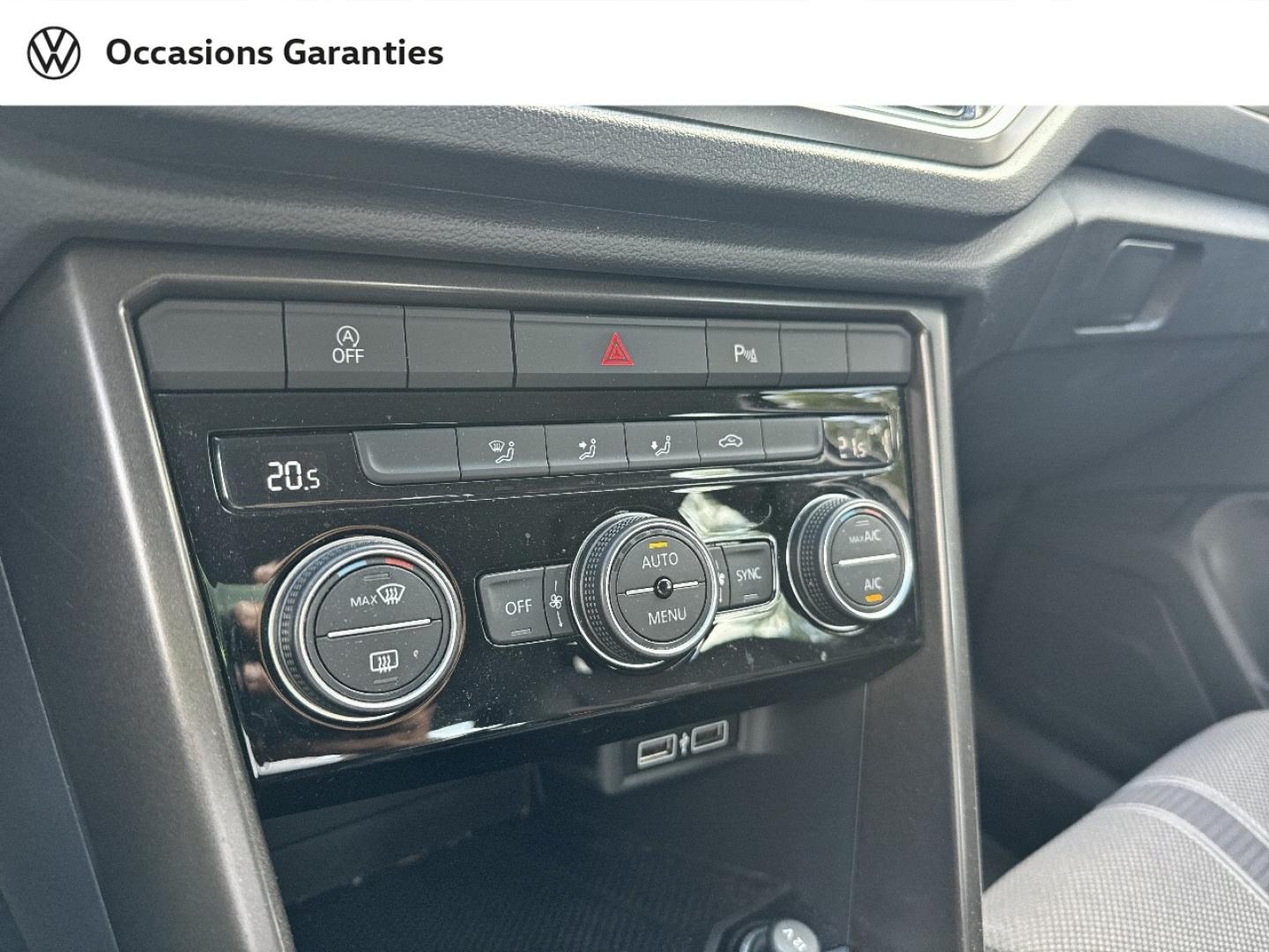 Voitures occasions VOLKSWAGEN T-ROC Lounge Villeneuve-d'Ascq