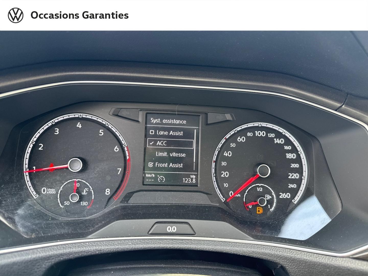 Voitures occasions VOLKSWAGEN T-ROC Lounge Villeneuve-d'Ascq