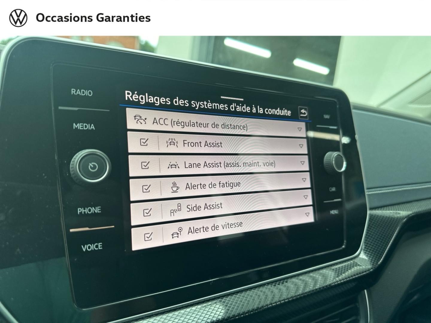 Voitures occasions VOLKSWAGEN T-CROSS Style Villeneuve-d'Ascq