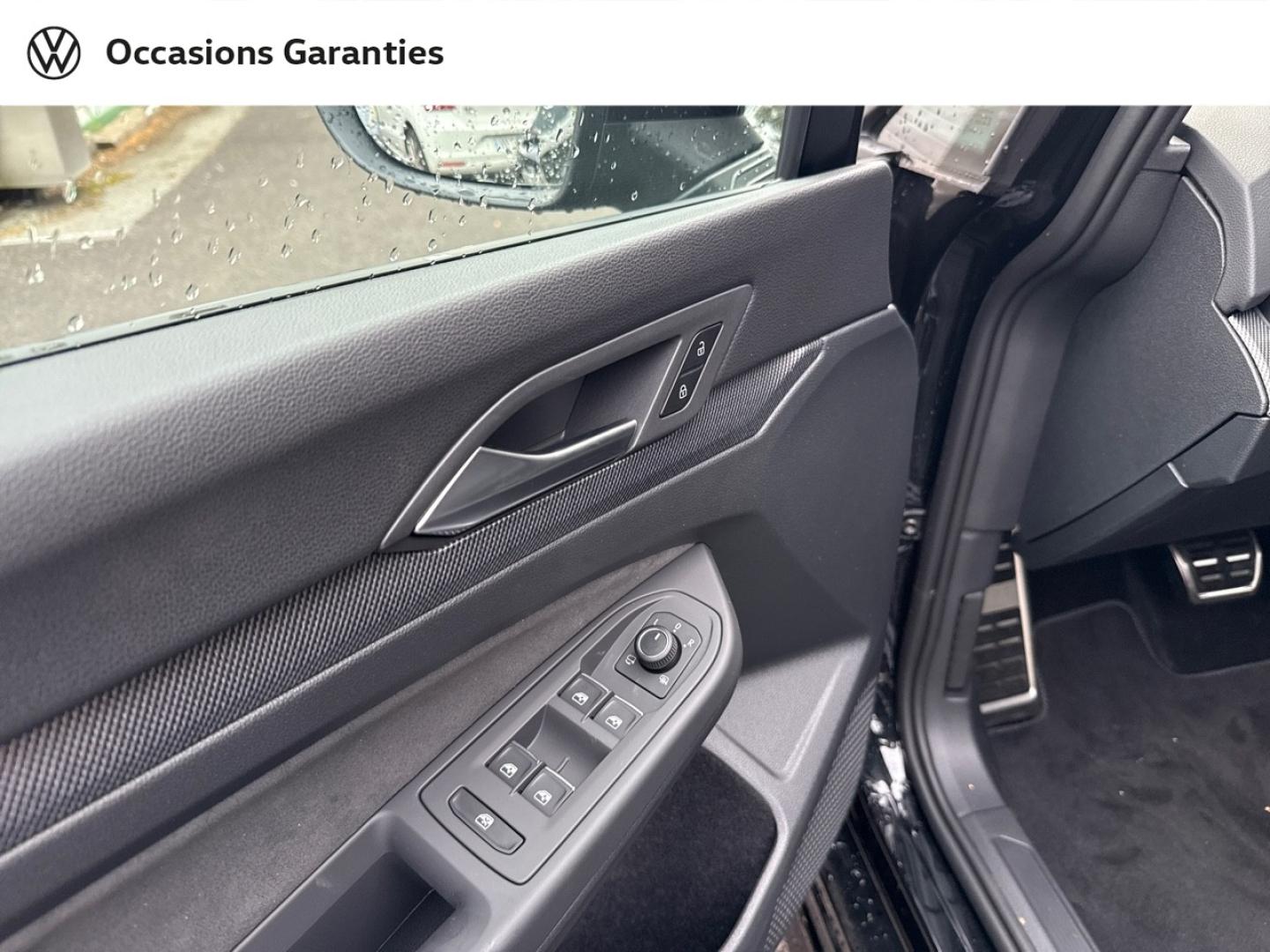 Voitures occasions VOLKSWAGEN GOLF R-Line Lens