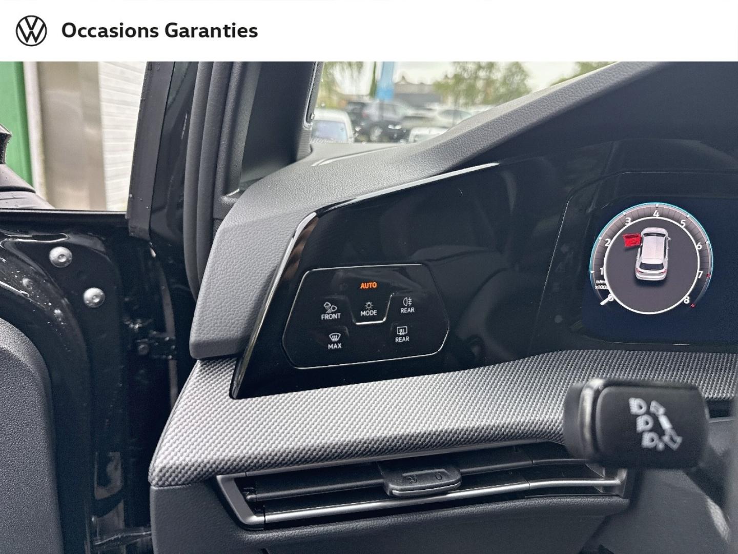 Voitures occasions VOLKSWAGEN GOLF R-Line Lens