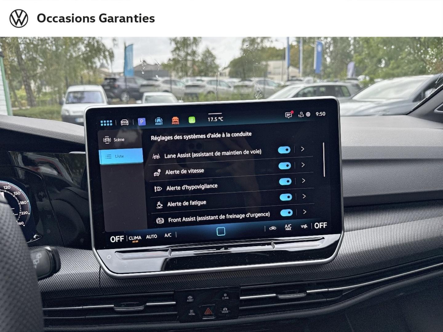 Voitures occasions VOLKSWAGEN GOLF R-Line Lens