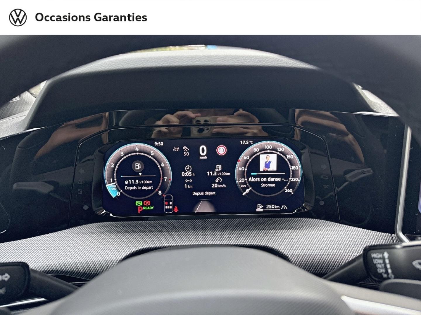 Voitures occasions VOLKSWAGEN GOLF R-Line Lens
