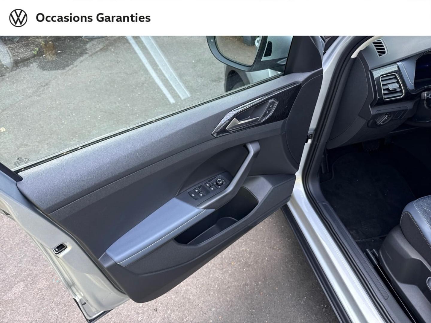 Voitures occasions VOLKSWAGEN T-CROSS Style Villeneuve-d'Ascq