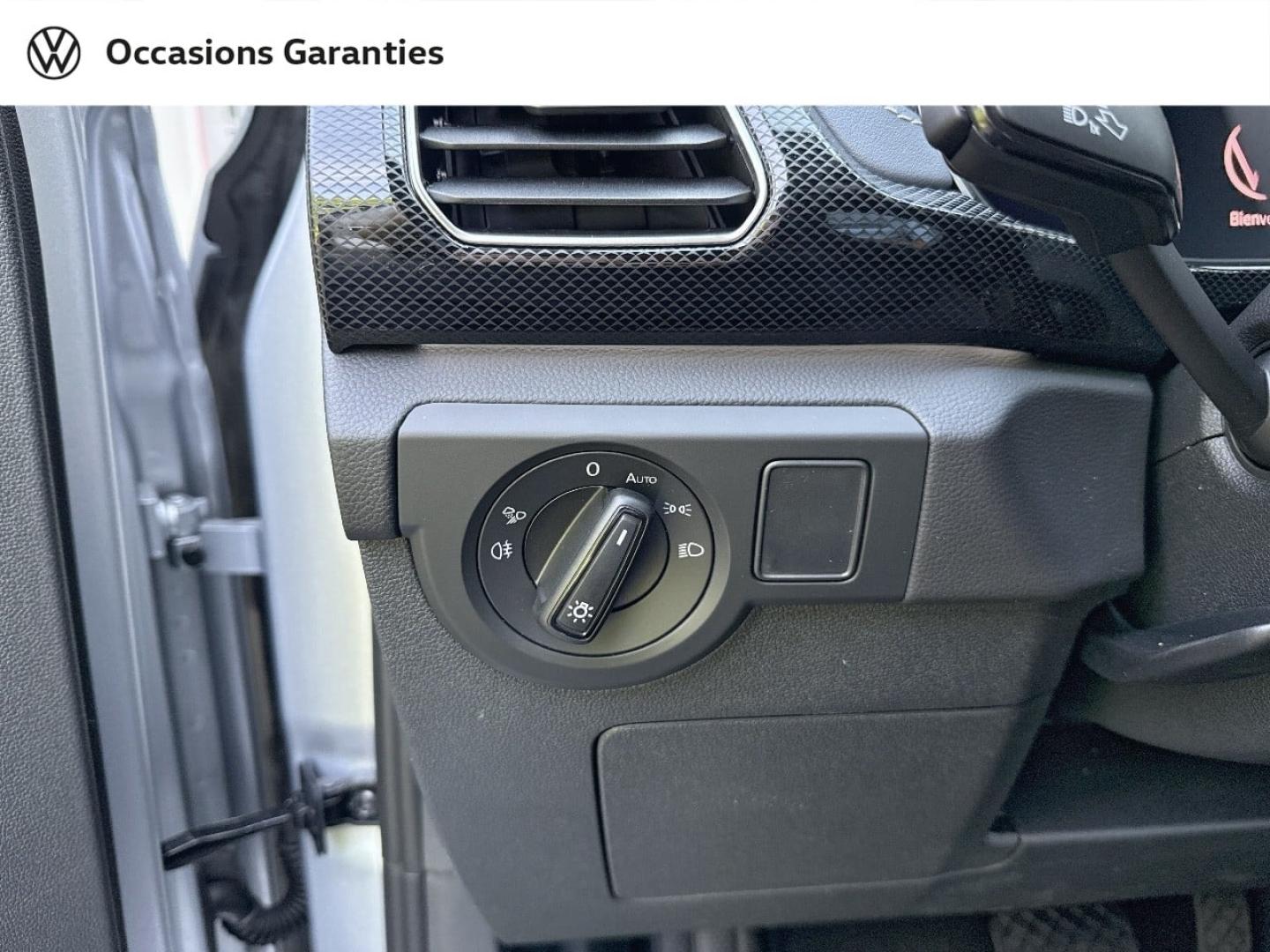Voitures occasions VOLKSWAGEN T-CROSS Style Villeneuve-d'Ascq