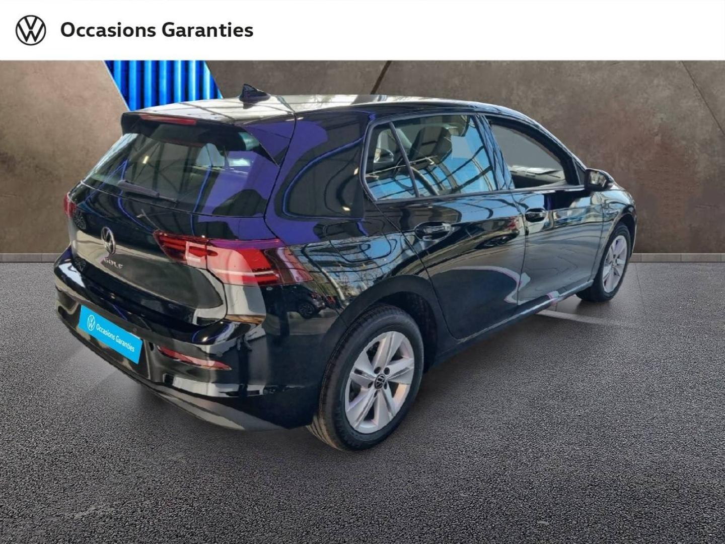Voitures occasions VOLKSWAGEN GOLF Life Plus Villeneuve-d'Ascq