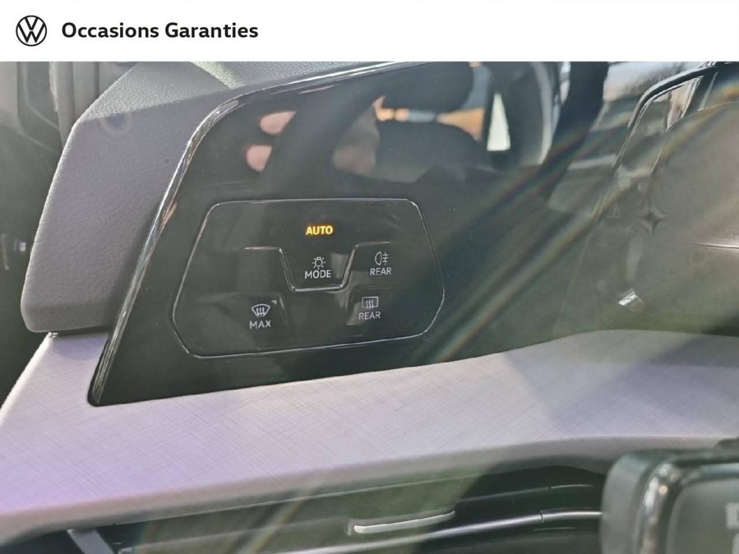 Voitures occasions VOLKSWAGEN GOLF Life Plus Villeneuve-d'Ascq