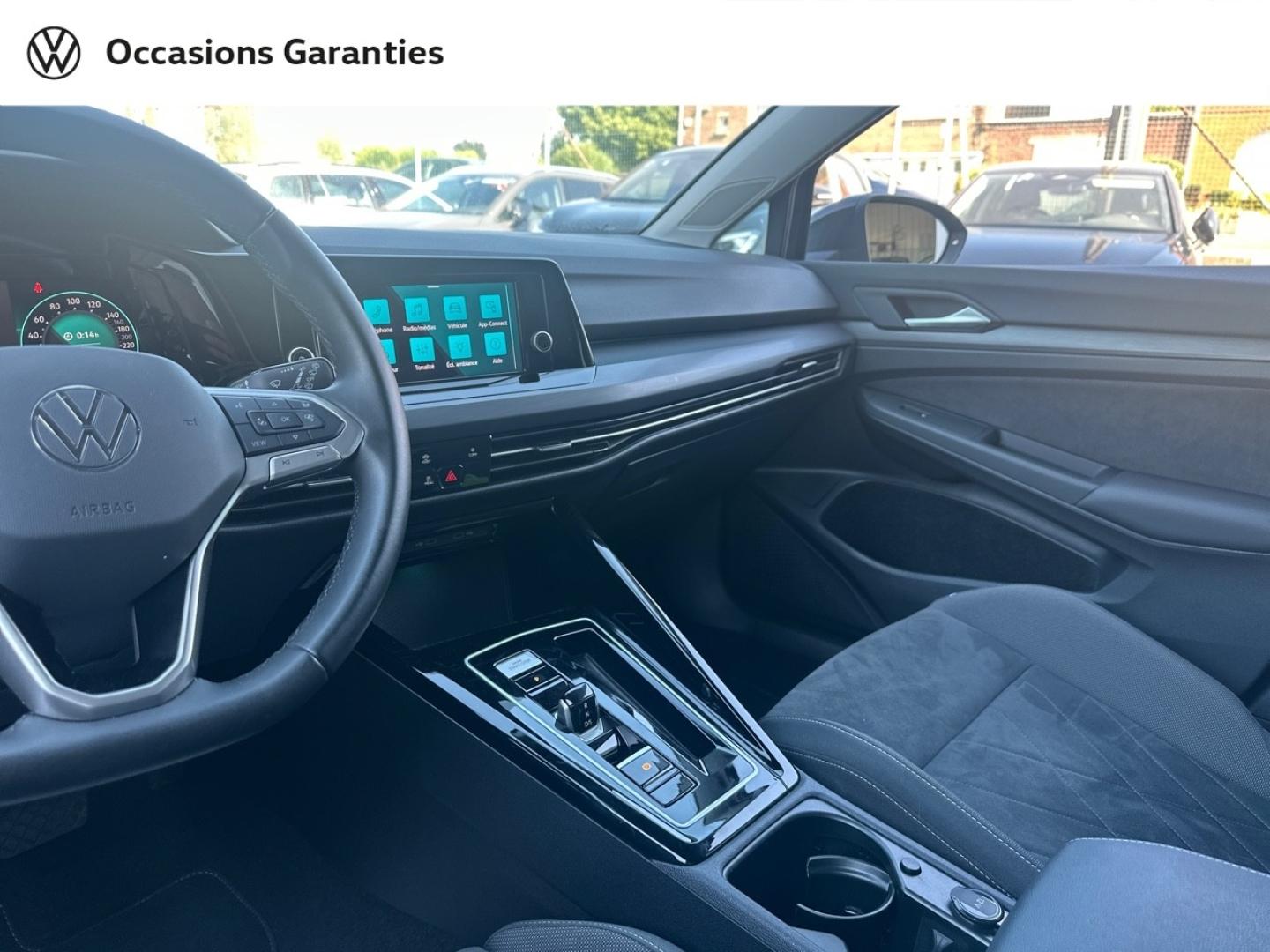Voitures occasions VOLKSWAGEN GOLF Style Villeneuve-d'Ascq
